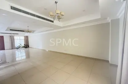 Villa - 3 Bedrooms - 4 Bathrooms for rent in Jurdab - Central Governorate