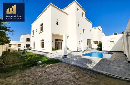 Outdoor House image for: Villa - 4 Bedrooms - 5 Bathrooms for rent in Saar - Northern Governorate, Image 1