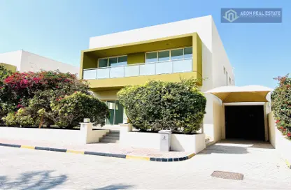 Villa - 4 Bedrooms - 5 Bathrooms for rent in Saar - Northern Governorate