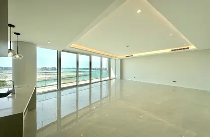Apartment - 4 Bedrooms - 5 Bathrooms for sale in Canal View - Dilmunia Island - Muharraq Governorate Apartment - 4 Bedrooms - 5 Bathrooms for sale in Canal View - Dilmunia Island - Muharraq Governorate