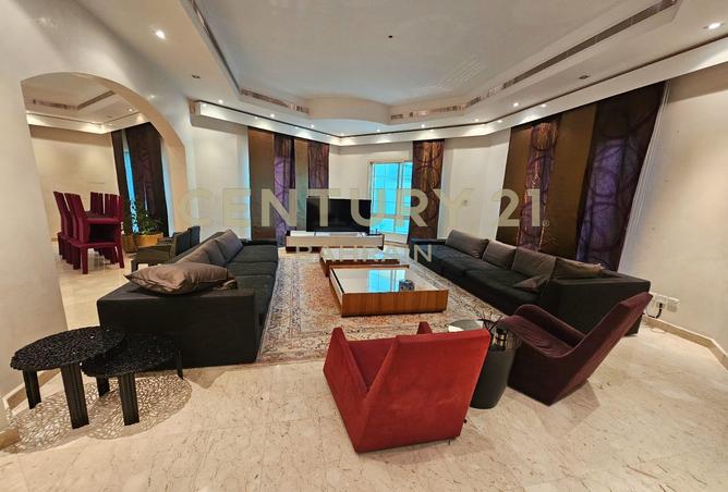 863632 - Property Image 2