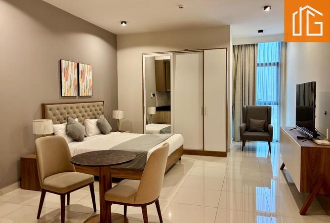 985096 - Property Image 2