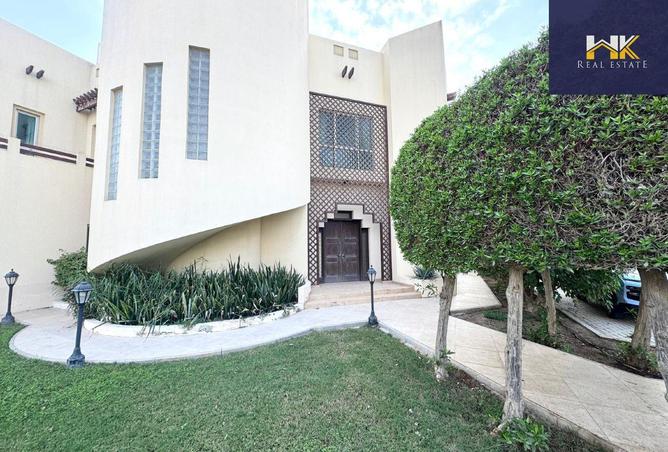 983313 - Property Image 2