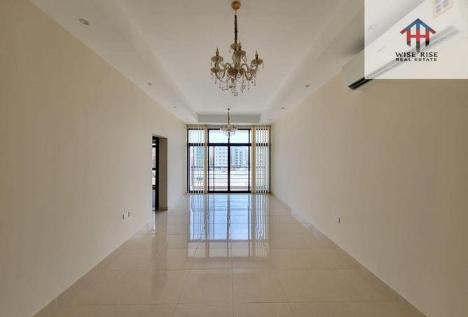 987725 - Property Main Image