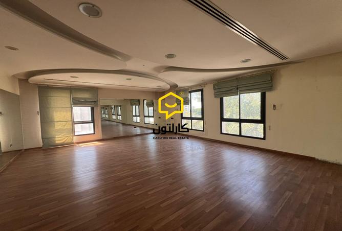 872986 - Property Image 3