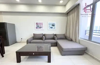 Apartment - 1 Bedroom - 2 Bathrooms for rent in Al Juffair - Capital Governorate