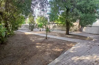 Villa - 2 Bedrooms - 3 Bathrooms for rent in Adliya - Manama - Capital Governorate