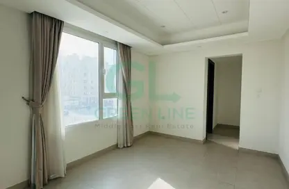 Apartment - 2 Bedrooms - 2 Bathrooms for rent in Al Burhama - Manama - Capital Governorate