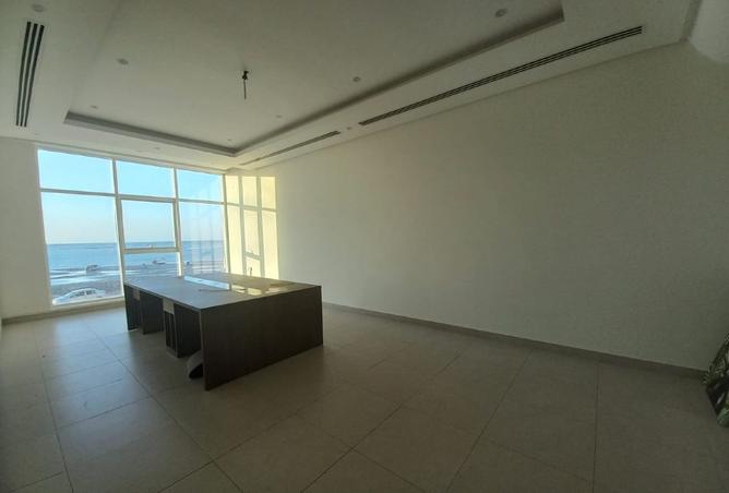 963450 - Property Image 2