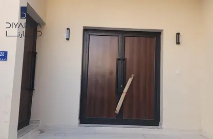 فيلا - 4 غرف نوم - 5 حمامات للبيع في الحد - المحرق