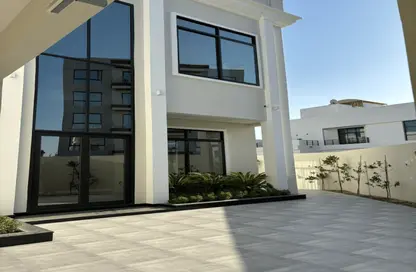 Villa - 3 Bedrooms - 5 Bathrooms for sale in Bu Quwah - Northern Governorate
