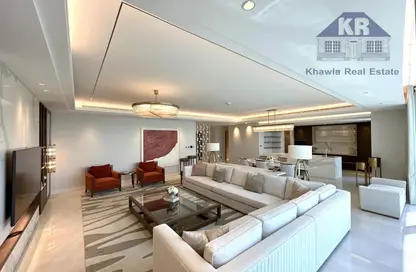 Apartment - 3 Bedrooms - 5 Bathrooms for sale in Bahrain Bay - Capital Governorate