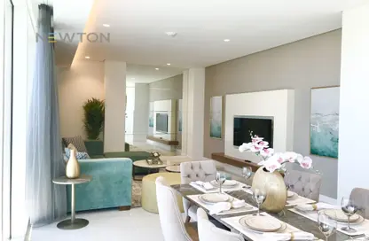 Living / Dining Room image for: Apartment - 3 Bedrooms - 4 Bathrooms for rent in Canal View - Dilmunia Island - Muharraq Governorate, Image 1
